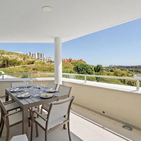 Elegant With Valley Views, Pool & Gym In Oceana Gardens * Estepona
