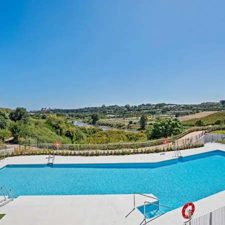 Elegant With Valley Views, Pool & Gym In Oceana Gardens Estepona